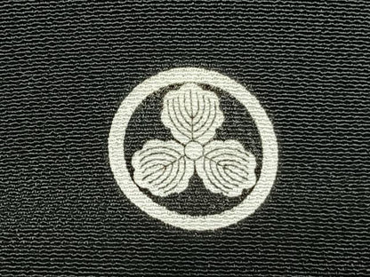 平和屋着物●創業460年・千總　黒留袖　駒刺繍　熨斗花鳥文　金彩　高島屋扱い　正絹　逸品　AABH0717fy