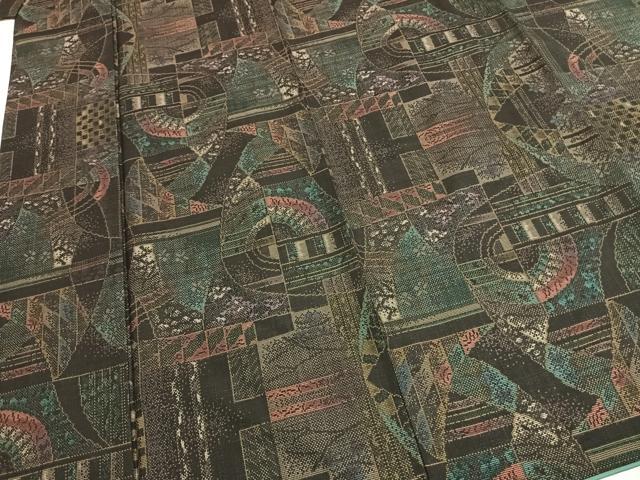 平和屋着物●本場大島紬　カタス7マルキ　幾何学文様　正絹　逸品　AABH0720fy