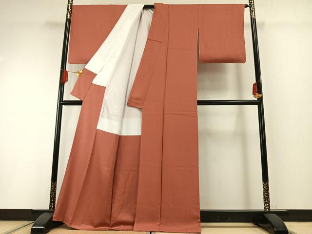 平和屋着物●上質な色無地　花尽くし地紋　浅緋色　正絹　逸品　未使用　AABH0724fy
