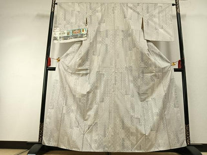 平和屋着物●本場大島紬　白大島　カタス7マルキ　窪田織物謹製　粋泥　色紙重ね文　証紙付き　正絹　逸品　AABH0799fy