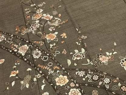 平和屋着物●本場大島紬　訪問着　総刺繍　カタス7マルキ　枝花文　正絹　逸品　AABH0800fy