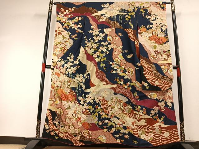 平和屋着物●豪華振袖　駒刺繍　御所車花文　金彩　京都きもの友禅扱い　正絹　逸品　AABH0867fy