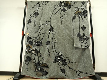 平和屋着物●豪華振袖　総絞り　駒刺繍　松竹梅　金彩　正絹　逸品　AABH0903fy