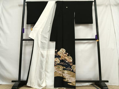 平和屋着物■豪華黒留袖　駒刺繍　貝絵合わせ松竹梅文　金彩　正絹　逸品　AABH1075oa