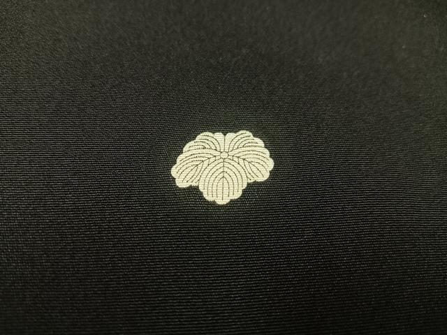 平和屋着物■豪華黒留袖　駒刺繍　貝絵合わせ松竹梅文　金彩　正絹　逸品　AABH1075oa