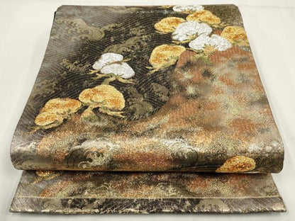 平和屋着物▼六通柄袋帯　霞枝松文　黒地　金銀糸　正絹　逸品　AABH1589wj