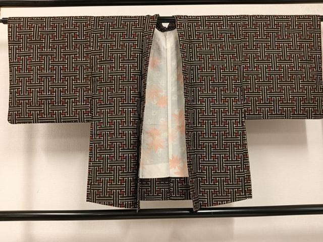 平和屋着物●本場大島紬　龍郷絣　秋名バラ　アンサンブル　正絹　逸品　AABH2004ph 平和屋着物○本場大島紬 龍郷絣 秋名バラ アンサンブル 正絹 逸品