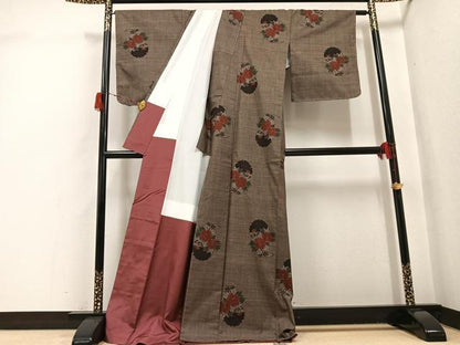 平和屋着物●本場大島紬　一元7マルキ　雪輪草花文　正絹　逸品　未使用　AABH2014ph