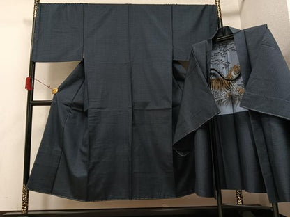 平和屋着物●男性　本場大島紬　アンサンブル　100亀甲　総詰め　正絹　逸品　未使用　AABH2022ph