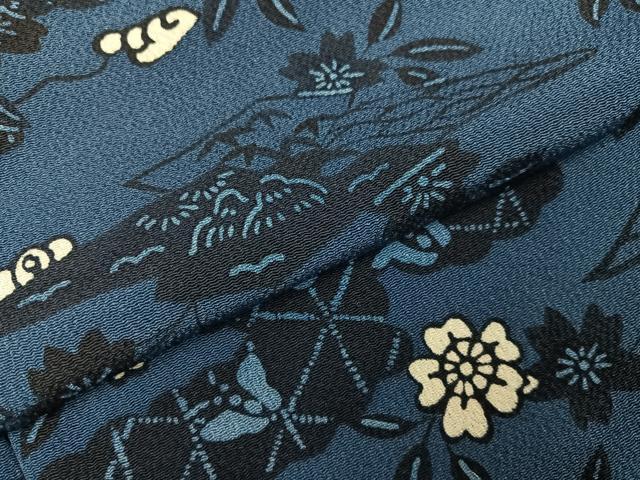 平和屋着物●上質な小紋　藍　型染め　花蝶文　鬼しぼ縮緬　正絹　逸品　AABH2024ph