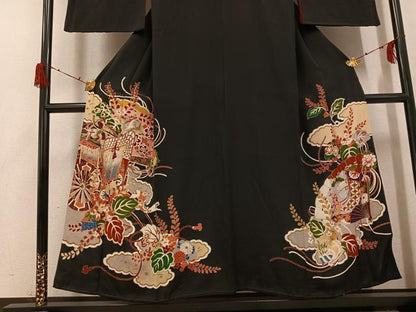 平和屋着物●アンティーク　大正ロマン　黒留袖　御所車花文　金彩　正絹　逸品　AABH2025ph