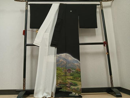 平和屋着物●豪華黒留袖　作家物　乱針刺繍　風景草木文　暈し染め　正絹　逸品　AABH2028ph