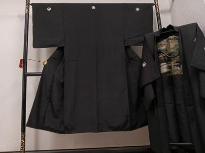 平和屋着物●男性　黒紋付・羽織セット　正絹　逸品　AABH2074ph