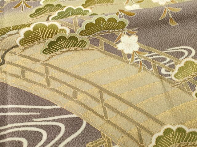 平和屋着物●訪問着　友禅　駒刺繍　渡り橋桜松文　金彩　浜ちりめん　反端付き　正絹　逸品　AABH2602ck