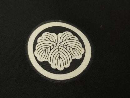平和屋着物●男性　黒紋付・羽織セット　正絹　逸品　AABH2633ck