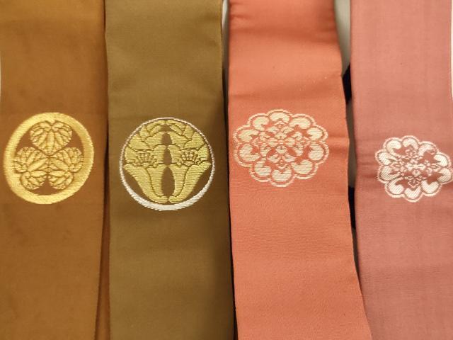 平和屋本店▼輪袈裟4点セット　月影杏葉　三つ葉葵　花丸文　法衣　寺院　仏具　仏教　僧侶　神職　装束　AABH2781ja