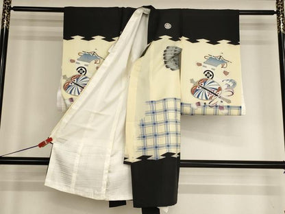 平和屋着物[]お宮参り　男の子　祝着　産着　初着　のしめ　駒刺繍　鷹　武具　銀彩　逸品　AABH2794ja