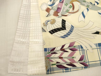 平和屋着物[]お宮参り　男の子　祝着　産着　初着　のしめ　駒刺繍　鷹　武具　銀彩　逸品　AABH2794ja