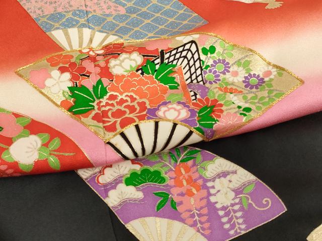 平和屋着物[]七五三　女の子　７歳　祝着　四つ身　駒刺繍　扇面御所車花文　暈し染め　金彩　正絹　逸品　AABH2799ja