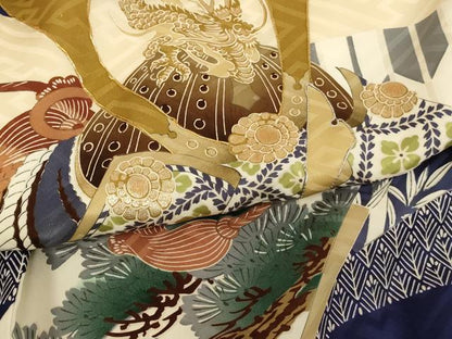 平和屋着物[]お宮参り　男の子　祝着　産着　初着　のしめ　駒刺繍　兜　地紙草木文　金彩　逸品　AABH2801ja