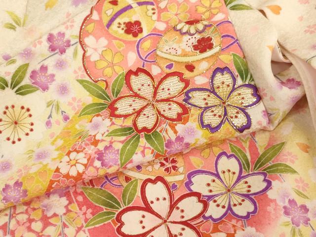 平和屋着物[]七五三　女の子　３歳　祝着　三つ身　長襦袢セット　刺繍　雪輪桜手毬文　金糸　逸品　AABH2809ja