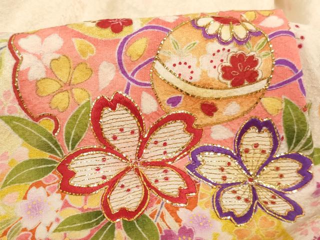 平和屋着物[]七五三　女の子　３歳　祝着　三つ身　長襦袢セット　刺繍　雪輪桜手毬文　金糸　逸品　AABH2809ja