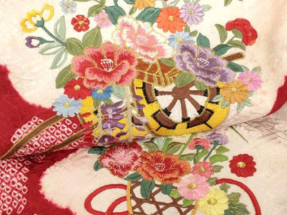 平和屋着物[]お宮参り　女の子　祝着　産着　初着　のしめ　絞り　刺繍　花車文　金糸　逸品　AABH2815ja