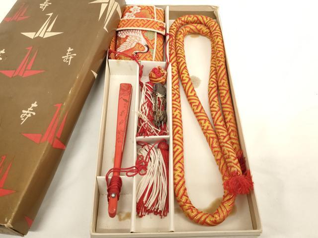 平和屋本店[]七五三 女の子 和装小物セット 飛鶴花文 金糸 箱付き 逸品 AABH2830ja