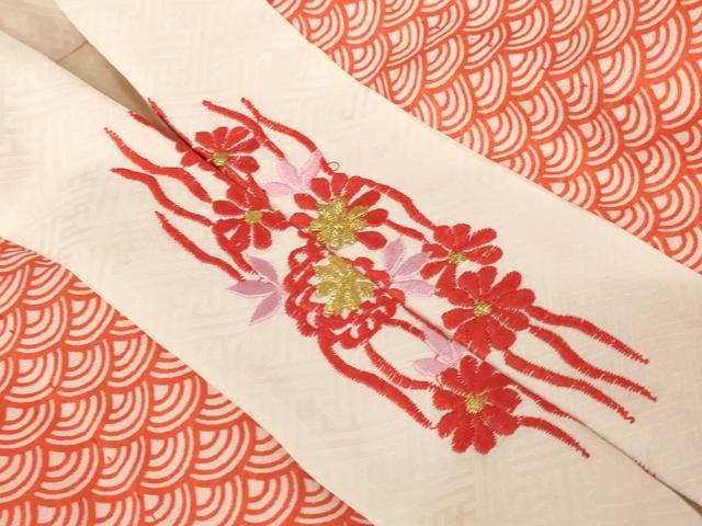 平和屋着物[]七五三　女の子　３歳　祝着　三つ身　長襦袢セット　割り付け花文　金彩　逸品　AABH2870ja