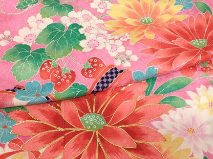 平和屋着物[]七五三　女の子　７歳　祝着　四つ身　刺繍　飾花文　いちご　暈し染め　金糸　金彩　未使用　AABH2895ja