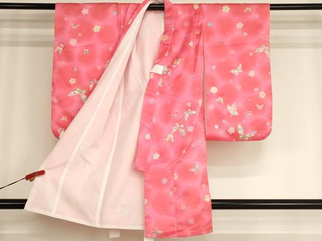 平和屋着物[]七五三　女の子　３歳　三つ身　祝着・被布セット　花蝶文　梅　暈し染め　金彩　AABH2910ja