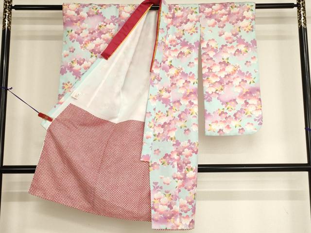 平和屋着物[]七五三　女の子　３歳　祝着　三つ身　舞桜文　金彩　AABH2921ja