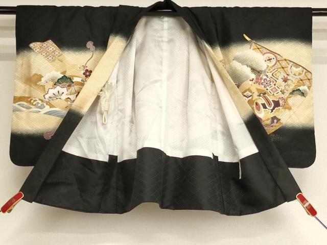 平和屋着物[]七五三　男の子　5歳　祝着・羽織セット　吉祥兜文　黒地　暈し染め　金彩　AABH2944ja