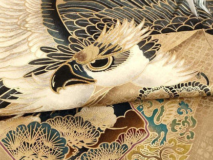平和屋着物[]お宮参り　男の子　祝着　産着　初着　のしめ　刺繍　鷹　吉祥文　暈し染め　金糸　金彩　逸品　AABH2966ja