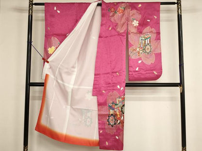 平和屋着物[]七五三　女の子　７歳　祝着　四つ身　御所車舞桜文　金彩　AABH2987ja