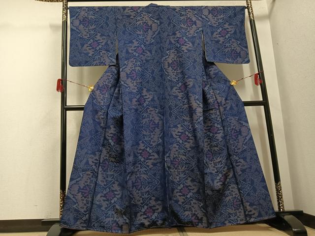 平和屋着物●本場大島紬　薩摩結城　草花文　正絹　逸品　未使用　AABH3075ph
