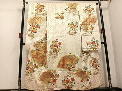 平和屋着物●豪華振袖　駒刺繍　地紙花文　金彩　正絹　逸品　AABH3097ph