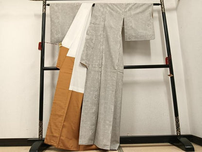 平和屋着物●本場真綿絢結城紬　80亀甲　麻の葉蔦の葉文　証紙付き　正絹　逸品　AABH3116ph