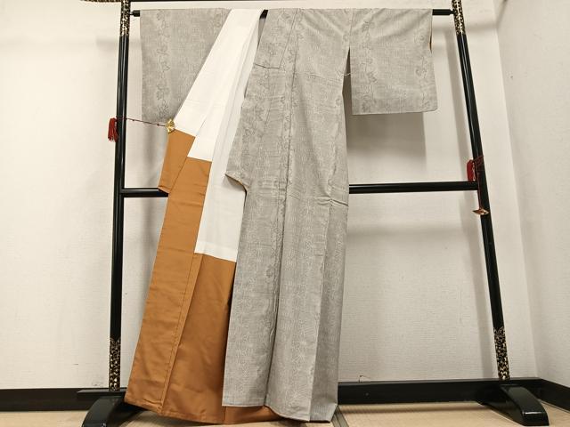 平和屋着物●本場真綿絢結城紬　80亀甲　麻の葉蔦の葉文　証紙付き　正絹　逸品　AABH3116ph