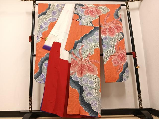 平和屋着物●名門　藤娘きぬたや・総絞り　振袖　吉祥花唐草文　正絹　逸品　AABH3118ph