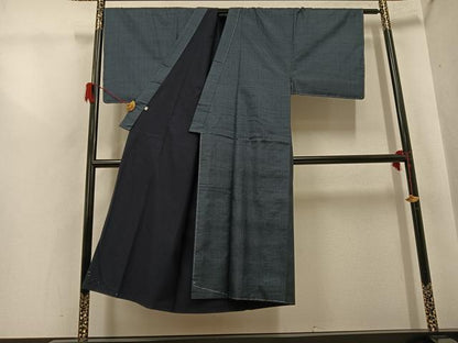 平和屋着物●男性　本場大島紬　アンサンブル　100亀甲　総詰め　証紙付き　正絹　逸品　未使用　AABH3145ph