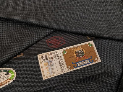 平和屋着物●男性　本場大島紬　100亀甲　総詰め　泊清盛作　証紙付き　正絹　逸品　AABH3148ph