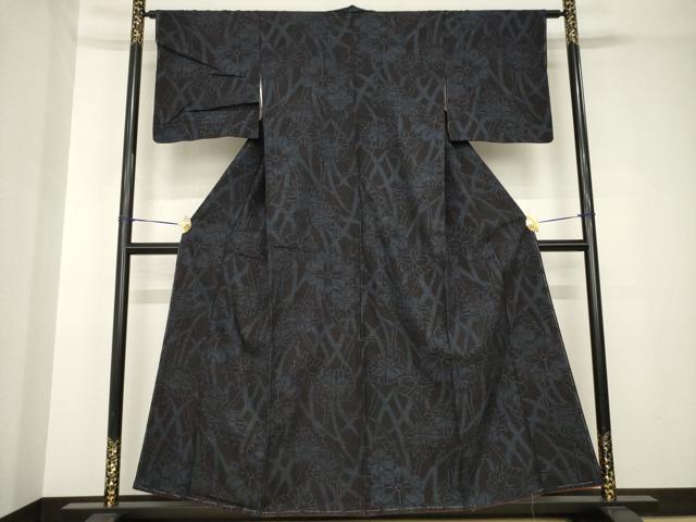 平和屋着物●本場結城紬　重要無形文化財　80亀甲　草花文　正絹　逸品　AABH3327ck