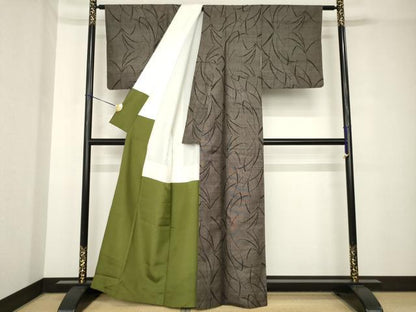 平和屋着物●本場大島紬　加那の郷　カタス9マルキ　葉尽くし　丸宮織物謹製　証紙付き　正絹　逸品　AABH3339ck