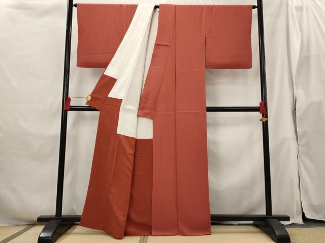 平和屋着物■上質な色無地 紋意匠 紅樺色 正絹 逸品 未使用 AABH3368st