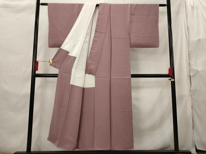 平和屋着物■上質な色無地 紋意匠 蘇芳香色 正絹 逸品 未使用 AABH3475st