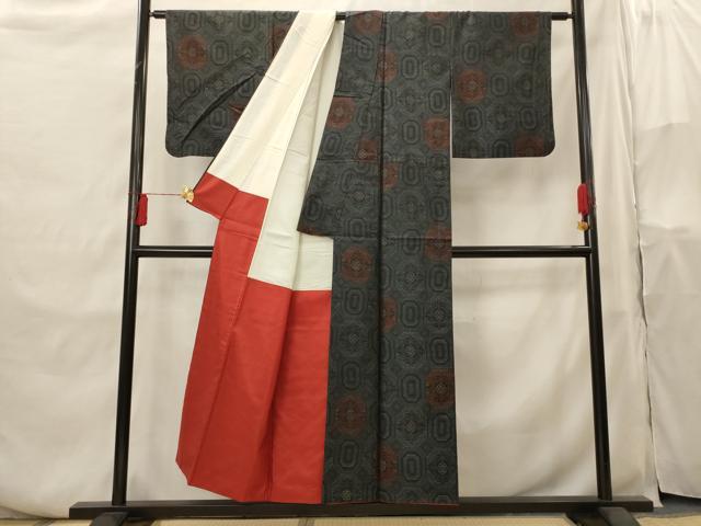 平和屋着物■本場大島紬　蜀江花文　正絹　逸品　AABH3539st