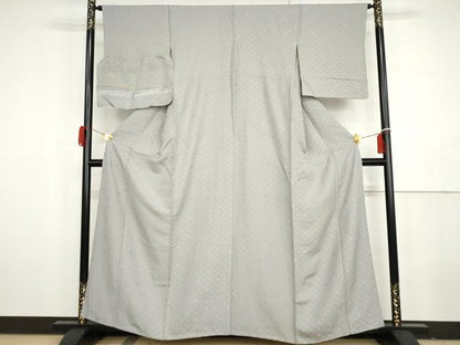 平和屋着物●創業460年・千總　色無地　幸菱地紋　暁鼠色　反端付き　丹後ちりめん　正絹　逸品　AABH3607cs
