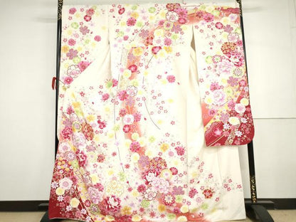 平和屋着物●豪華振袖　刺繍　花蝶文　暈し染め　金糸　金銀彩　銀通し地　正絹　逸品　AABH3626cs