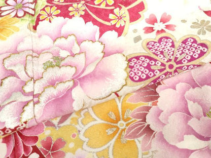 平和屋着物●豪華振袖　刺繍　花蝶文　暈し染め　金糸　金銀彩　銀通し地　正絹　逸品　AABH3626cs